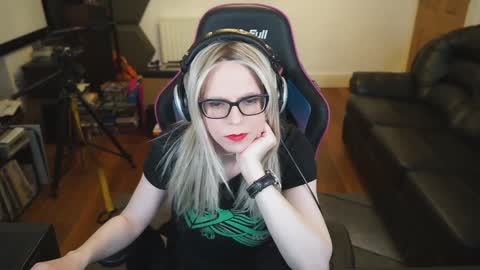 kelseycobalt online show from 12.21.24