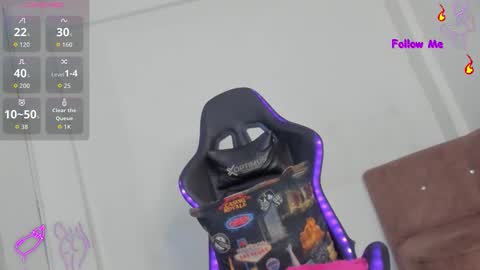 kelsi_steele online show from 10.18.25