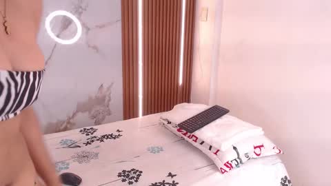 Snapshot of kelsiee_hills chatting on 02.25.26 Samanta online show from 02.25.26