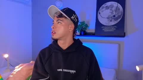   online show from 04.02.26