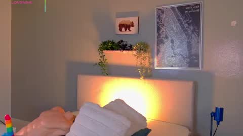   online show from 06.04.26
