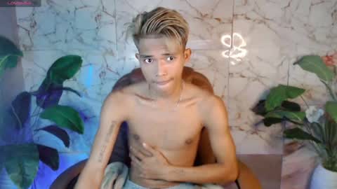 Snapshot of ken_minjun chatting on 07.19.26 ken_minjun online show from 07.19.26