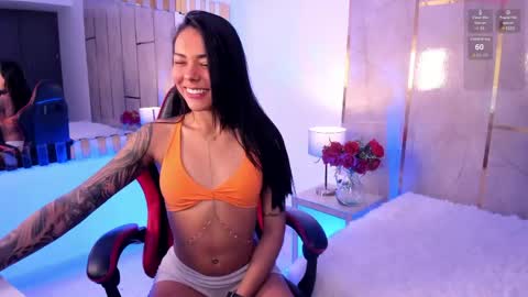 Snapshot of kendaljacobs chatting on 05.19.26 kendall online show from 05.19.26