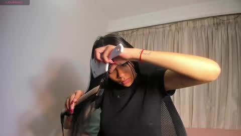 Snapshot of kendall_hernandez chatting on 02.11.26 Kendall online show from 02.11.26