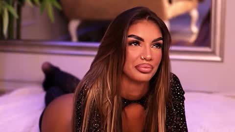 Kendal online show from 09.11.25