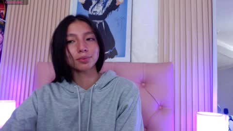 Snapshot of kendall_saenz chatting on 12.27.24 kendall_saenz online show from 12.27.24