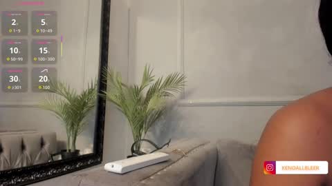 kendallbleer online show from 11.16.25