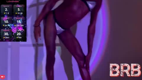 kendallgil online show from 10.29.25