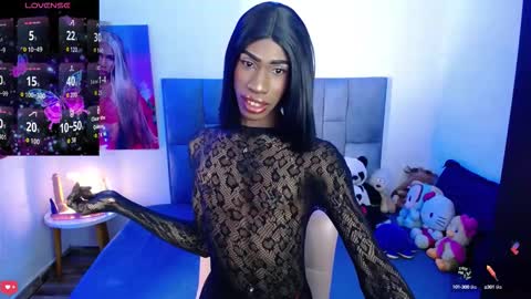 kendallgil_ online show from 10.04.25