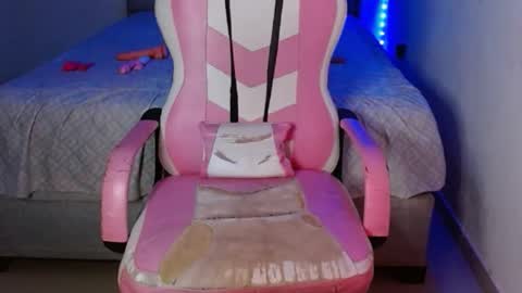 Snapshot of kendallrush2 chatting on 02.16.25 Kendall Rush online show from 02.16.25