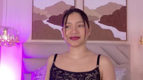 Kendal online show from 11.09.25