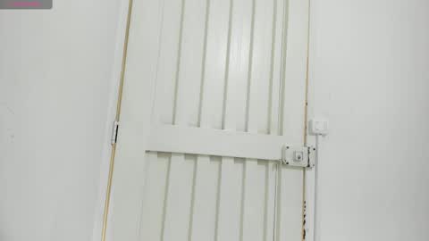 Kendal  online show from 09.15.25