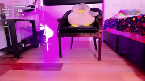 Kendra Bailey online show from 04.18.26