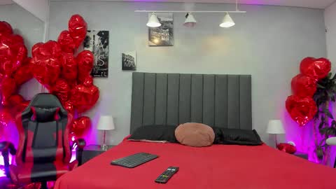 Kendra London online show from 02.17.26