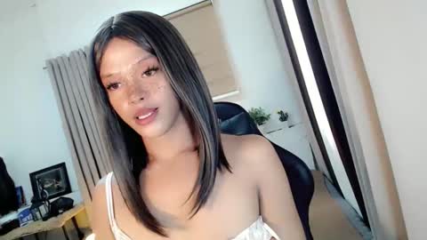 kendra_lunaxx online show from 02.23.26