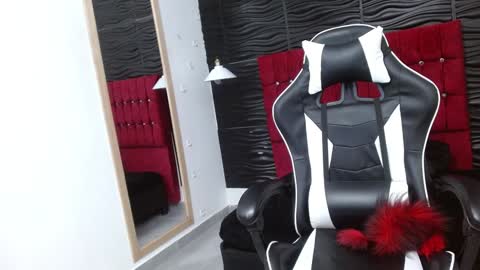 kendra_lust_69 online show from 01.29.25