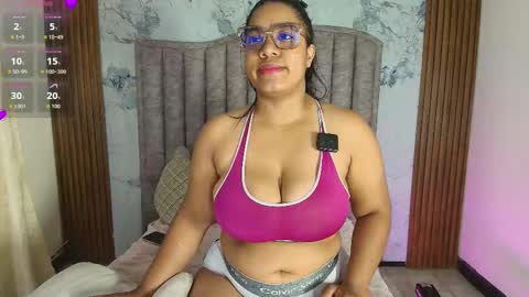 Mamasita online show from 11.02.25