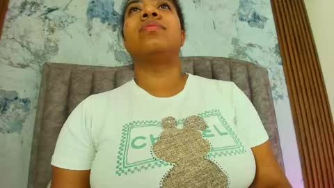 Snapshot of kendrabigass chatting on 04.13.26 Mamasita online show from 04.13.26