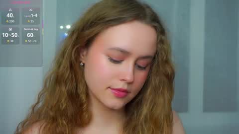 Kira online show from 12.16.25