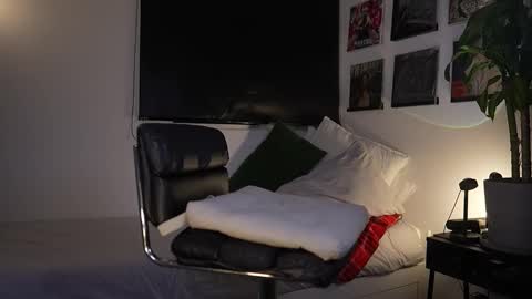 Snapshot of kendrasmithts chatting on 11.07.25 Hi Im kendra- onlyfans. isab2896 online show from 11.07.25