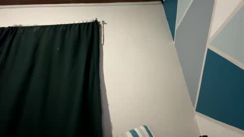 kenerkener online show from 12.31.24