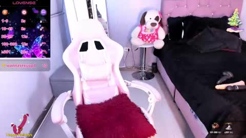  01  online show from 12.20.24