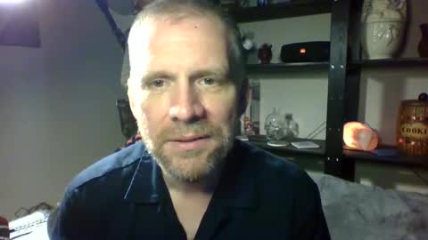 Snapshot of kenkuddles chatting on 01.18.25 Ken Kuddles online show from 01.18.25