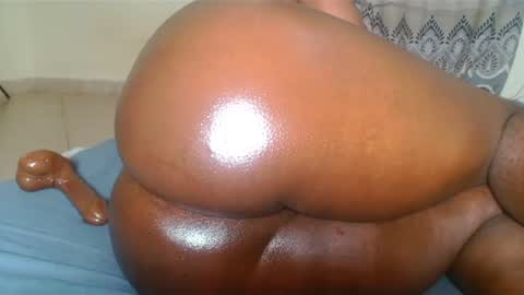 Kenia online show from 12.12.24