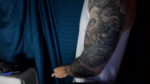 Snapshot of kennerfox77 chatting on 12.31.24 Kennfox777 online show from 12.31.24