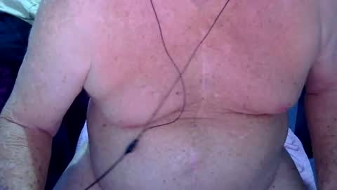 Snapshot of kenneth1948 chatting on 12.19.25 kenneth1948 online show from 12.19.25