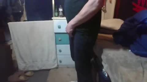 Snapshot of kenneth69h chatting on 09.22.25 kenneth69h online show from 09.22.25