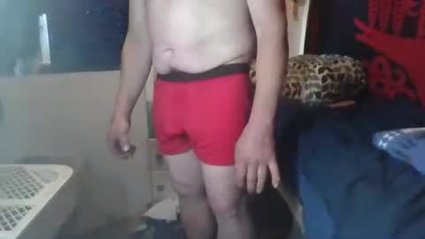 Snapshot of kenneth69h chatting on 10.15.25 kenneth69h online show from 10.15.25