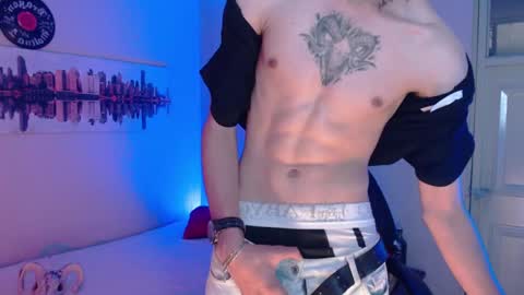 Snapshot of kenny__hot chatting on 01.27.25 kenny online show from 01.27.25