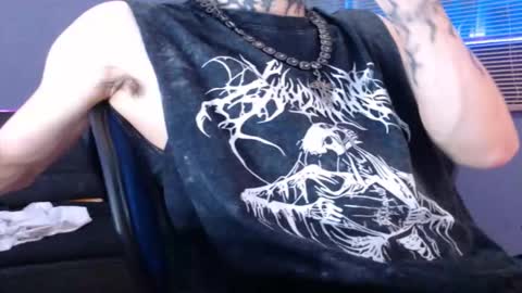 Snapshot of kenny__hot chatting on 11.08.25 kenny online show from 11.08.25