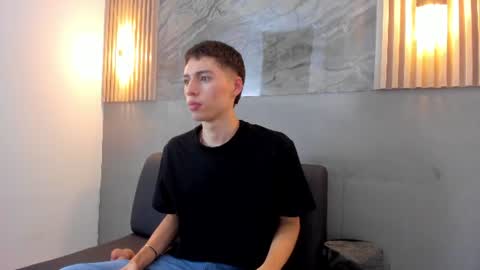 Snapshot of kenny_hank chatting on 06.16.26 kenny_hank online show from 06.16.26