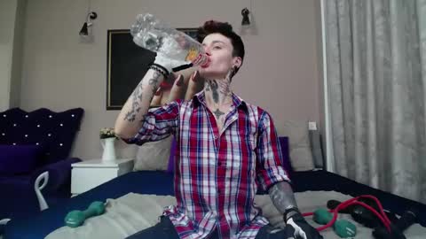 kennyvibe online show from 04.18.26