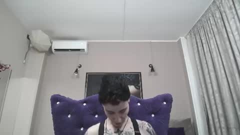 Snapshot of kennyvibe chatting on 07.02.26 kennyvibe online show from 07.02.26