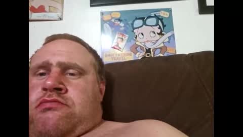 Snapshot of kentbrooks chatting on 12.14.25 looking 4 free c2c online show from 12.14.25