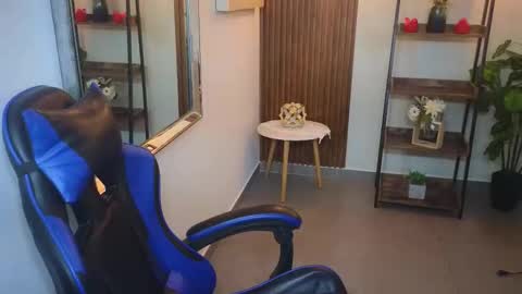 Kenya Buhle online show from 03.26.26