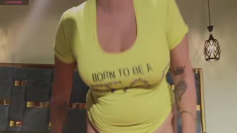 Snapshot of kenyaa_a24 chatting on 02.19.25 kenyaa a24 online show from 02.19.25