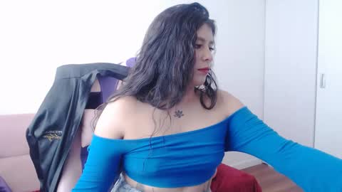 Snapshot of kenyakone chatting on 09.20.25 Kenya Kone online show from 09.20.25