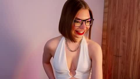 Lisa online show from 02.22.26