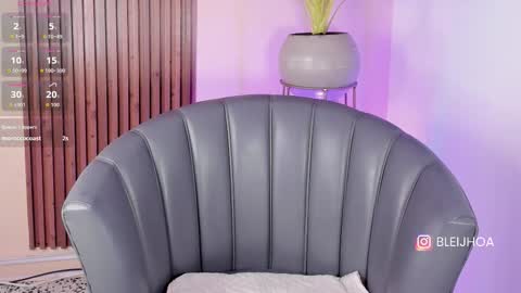 Keny Kitty  Onlyfans Kenayfoxx online show from 11.09.25