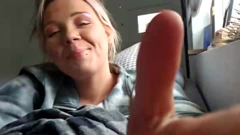 Snapshot of kenzieaspel chatting on 07.08.26 Kenzie online show from 07.08.26