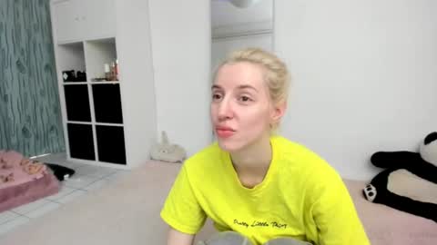 Kenzie online show from 06.21.26