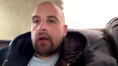 Snapshot of kepkon00 chatting on 12.02.24 kepkon00 online show from 12.02.24