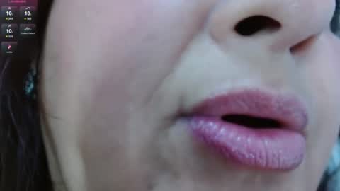 Snapshot of kerly_doll chatting on 07.05.26 K E R L Y online show from 07.05.26