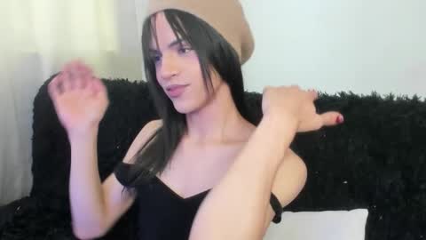 Kerly online show from 10.07.25