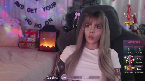 Snapshot of kerry_kirk chatting on 01.05.25 Kerry online show from 01.05.25