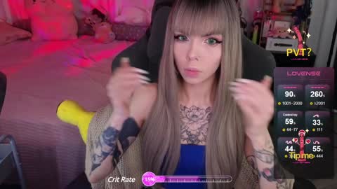 Snapshot of kerry_kirk chatting on 02.08.25 Kerry online show from 02.08.25